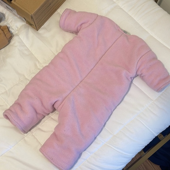 Baby Merlin’s magic sleepsuit - Picture 4 of 5